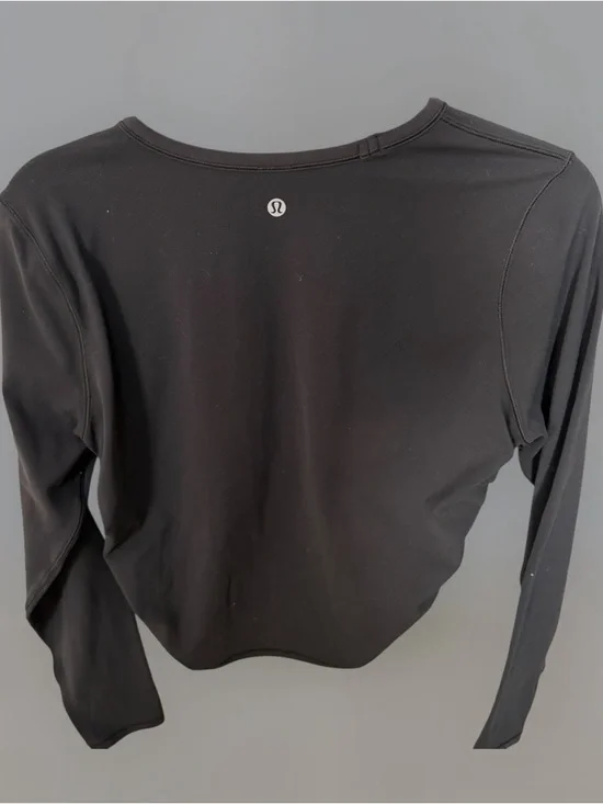 Lululemon AlLIt Takes Long Sleeve
*Nulu
Black - Picture 6 of 6